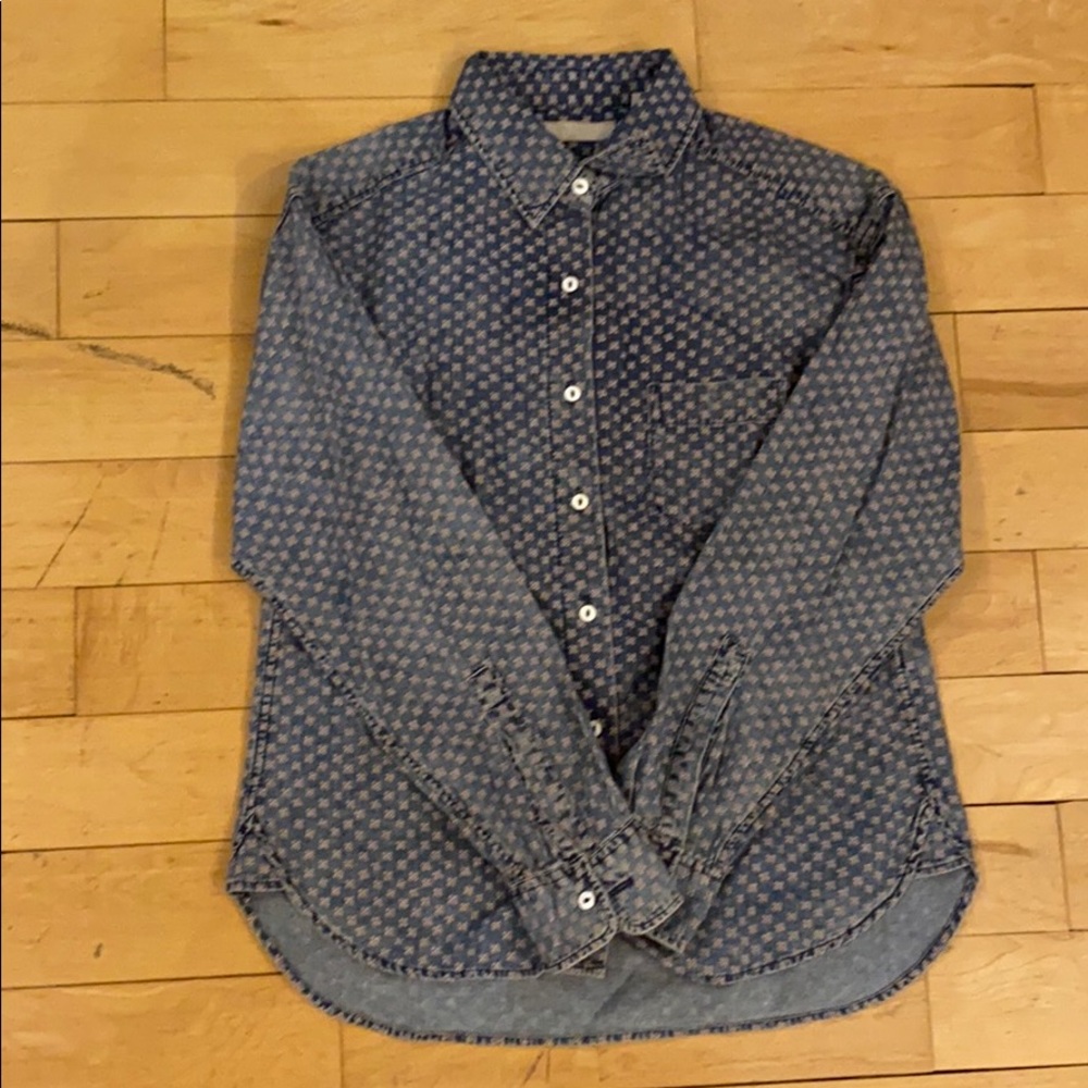Uniqlo Button down Shirt Sz XS
